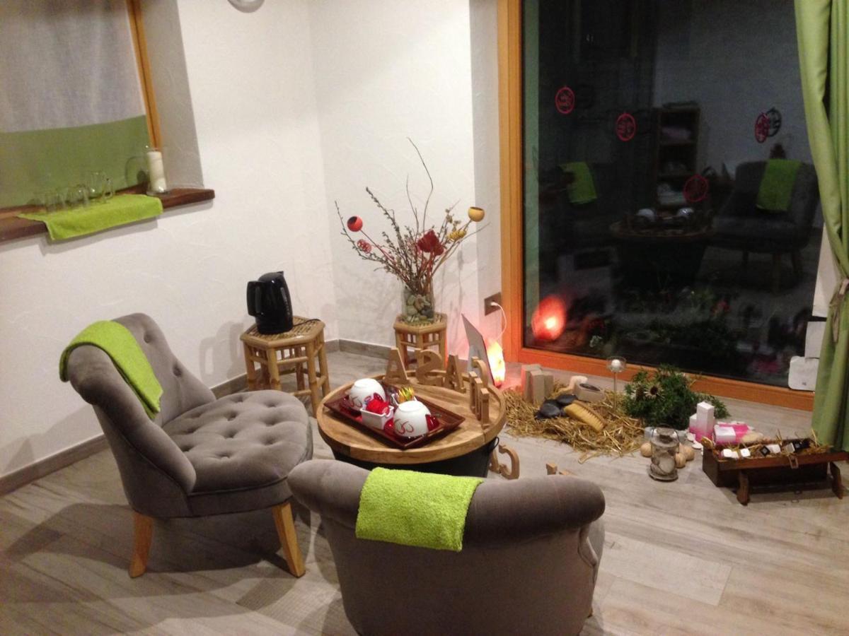 Mi Casa Tu Casa Bed & Breakfast Brusson Bagian luar foto