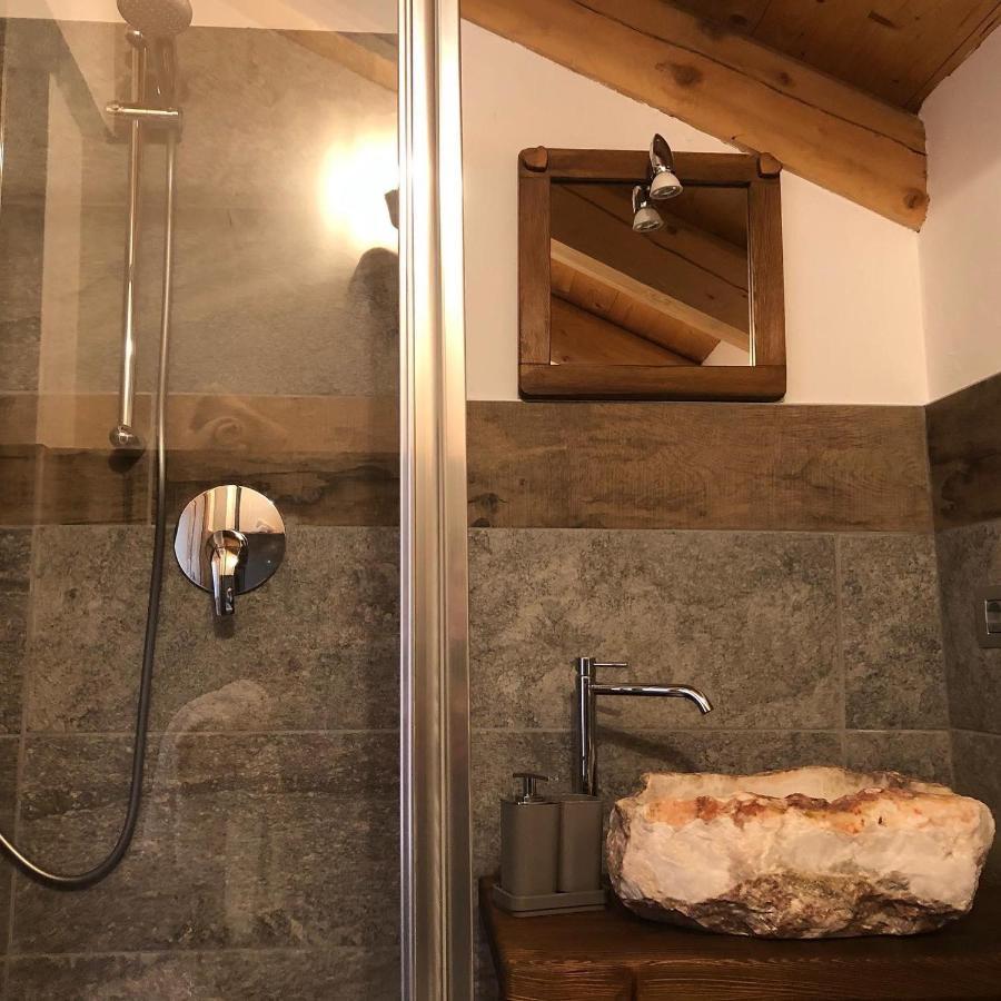 Mi Casa Tu Casa Bed & Breakfast Brusson Bagian luar foto